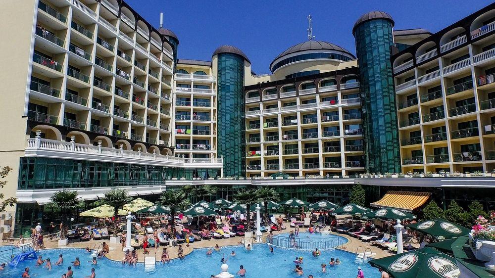 Planeta Hotel & Aquapark Free Beach Access Slantchev Briag Extérieur photo The Royal Paradise Hotel and Spa