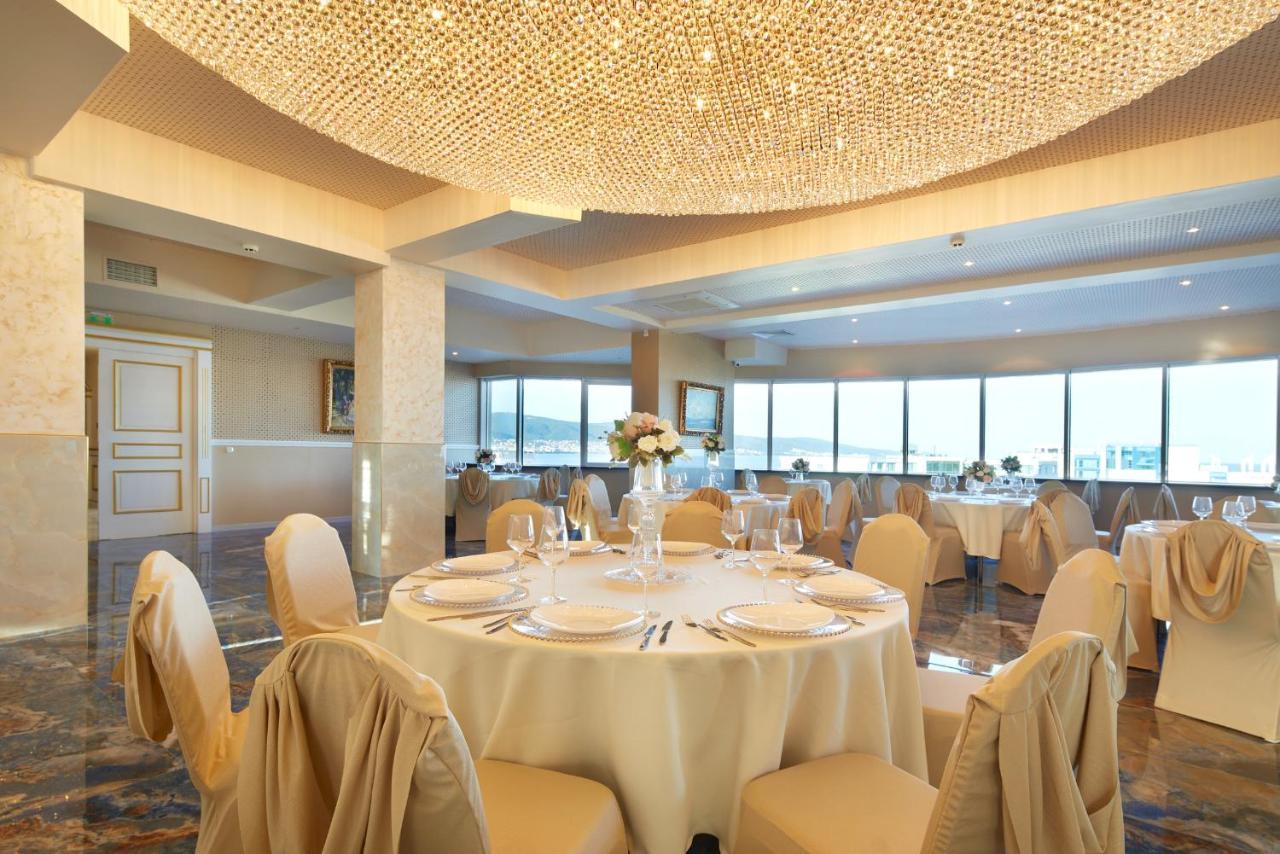 Planeta Hotel & Aquapark Free Beach Access Slantchev Briag Extérieur photo The Sky Bar