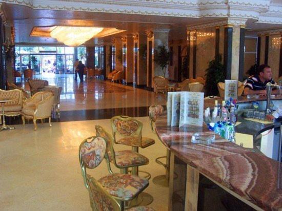 Planeta Hotel & Aquapark Free Beach Access Slantchev Briag Extérieur photo Lobby